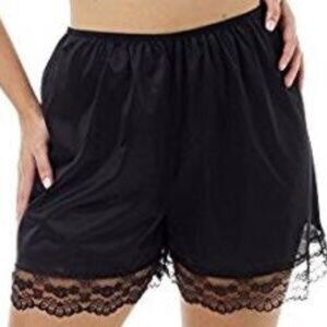 Underworks Women Nylon Pettipants XL